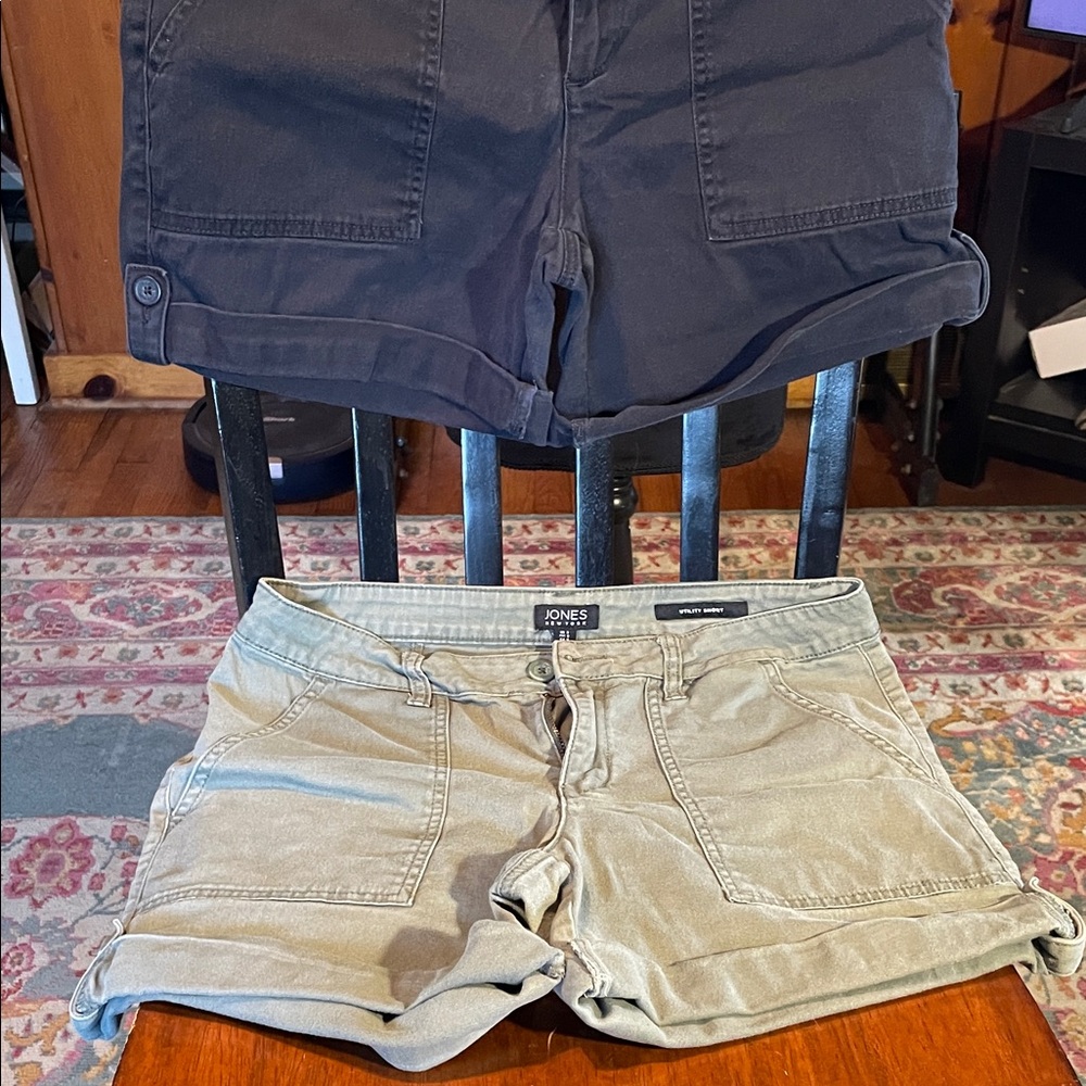 Jones New York Women's Cargo Shorts - Navy Blue and Green